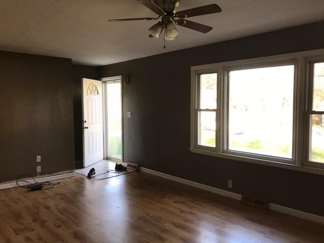 1107 NE 74th Street, Gladstone, MO 64118