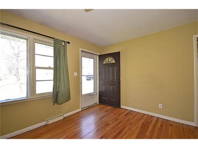 1829 NE 55th Terrace, Kansas City, MO 64118