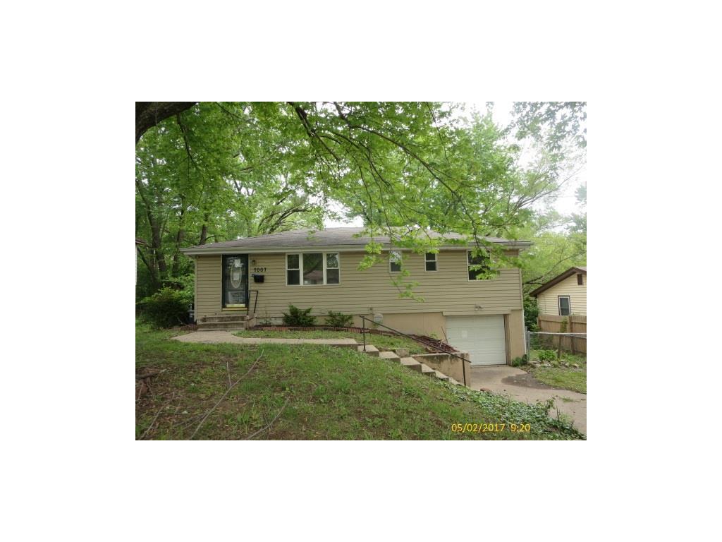 7007 N Pennsylvania Ave, Kansas City, MO 64118