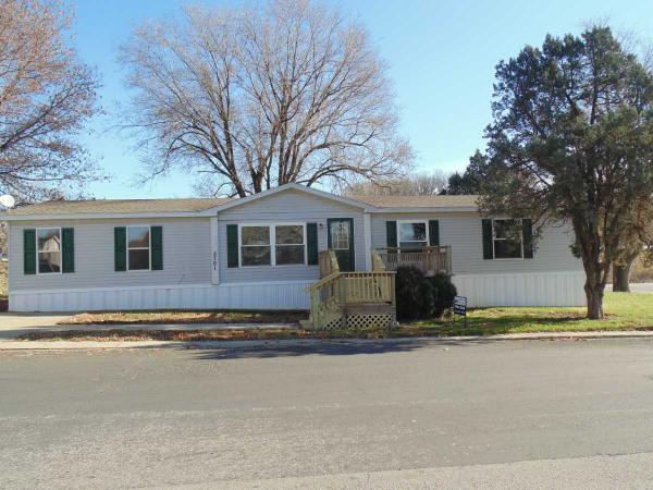 Lakeview Terrace MHP 5701 Lakeview DriveKansas City, MO 64118