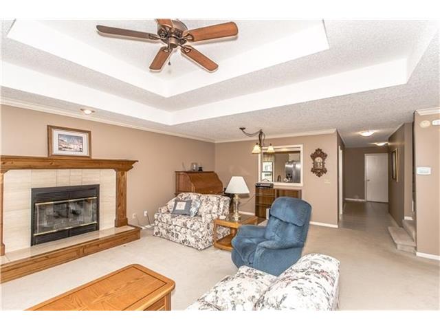 7031 N Garfield Avenue, Gladstone, MO 64118
