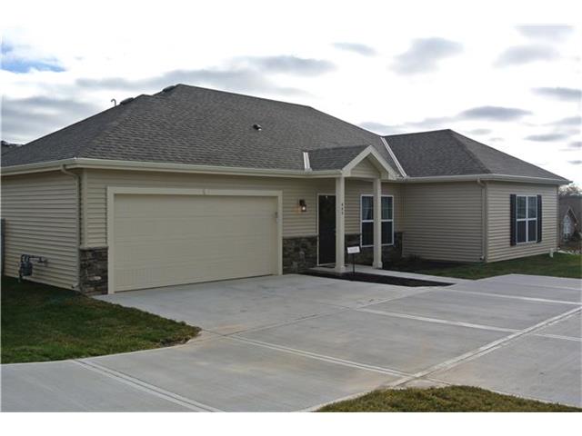 684 NE 66th Street, Gladstone, MO 64118