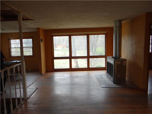 72 S EMERSON Avenue, Kansas City, MO 64119