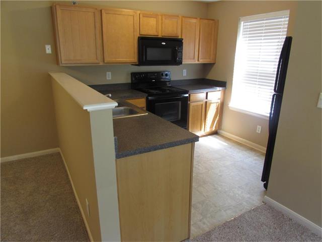 8121 N Lawndale Avenue, Kansas City, MO 64119