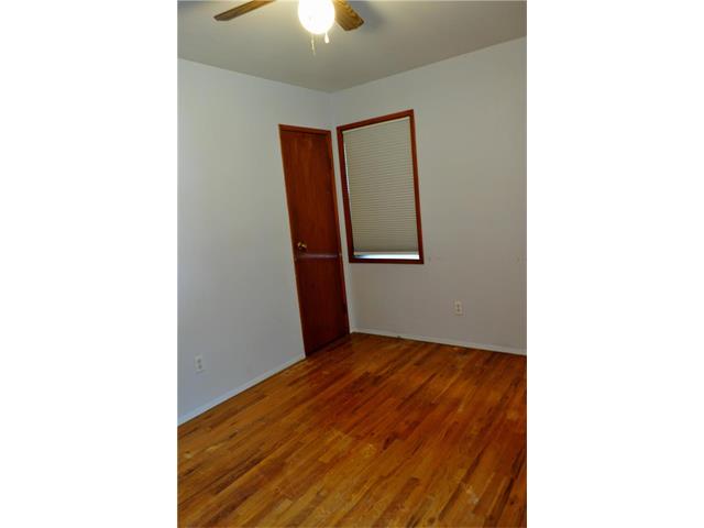 5225 N Palmer Avenue, Kansas City, MO 64119