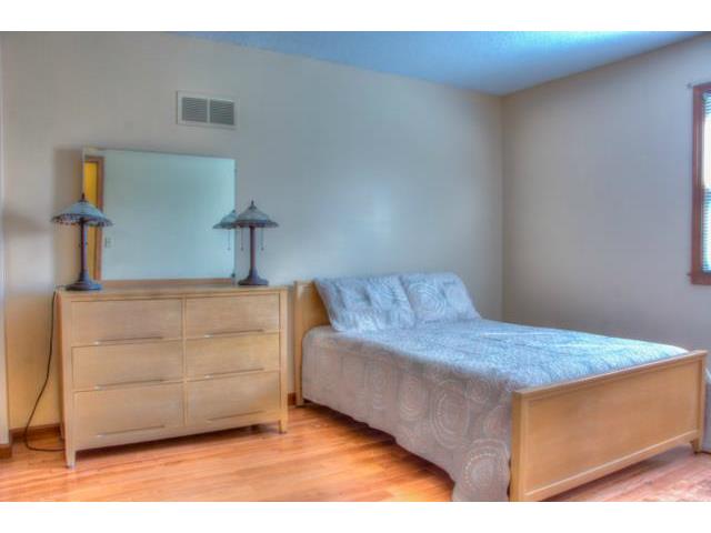 7217 N BELLEFONTAINE Ave, Gladstone, United States 64119
