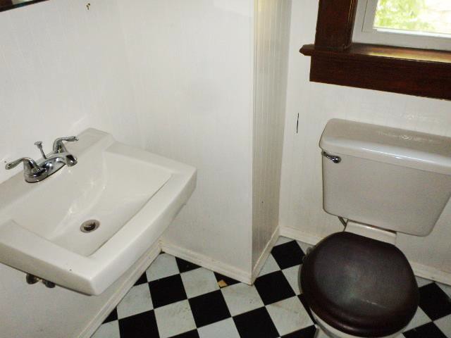 144 Elmwood AveKansas City, MO, 64123Jackson County