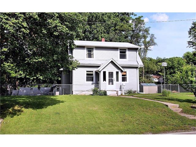 413 Blue Ridge Blvd, Kansas City, MO 64125