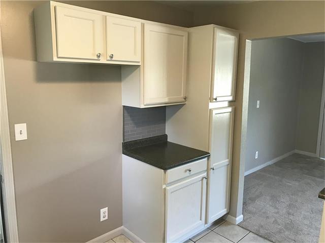 5701 CAMBRIDGE Avenue, Raytown, MO 64129