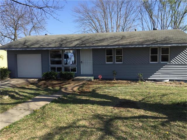 5233 FRANKLIN Drive, Kansas City, MO 64130