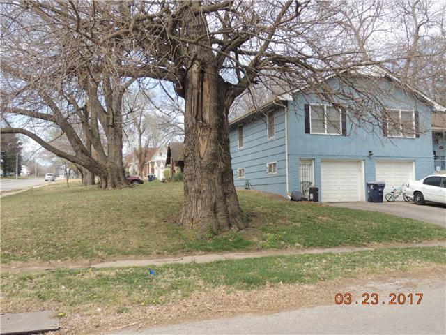 7650 LYDIA Avenue, Kansas City, MO 64131