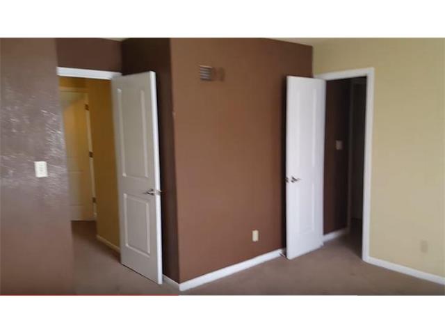 1734 E 97th Street, Kansas City, MO 64131
