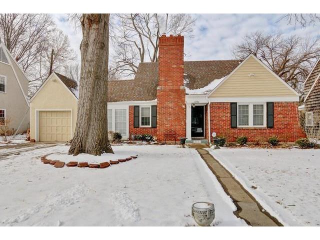 6732 ROCKHILL Rd, Kansas City, United States 64131