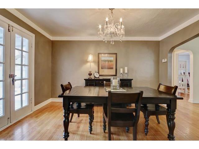 6732 ROCKHILL Rd, Kansas City, United States 64131