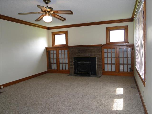 9000 E 67th Terrace, Raytown, MO 64133