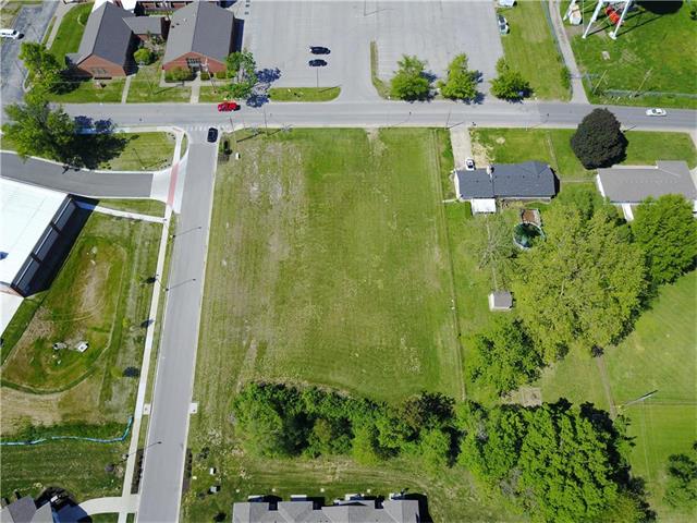 12013 E 51st Street, Raytown, MO 64133