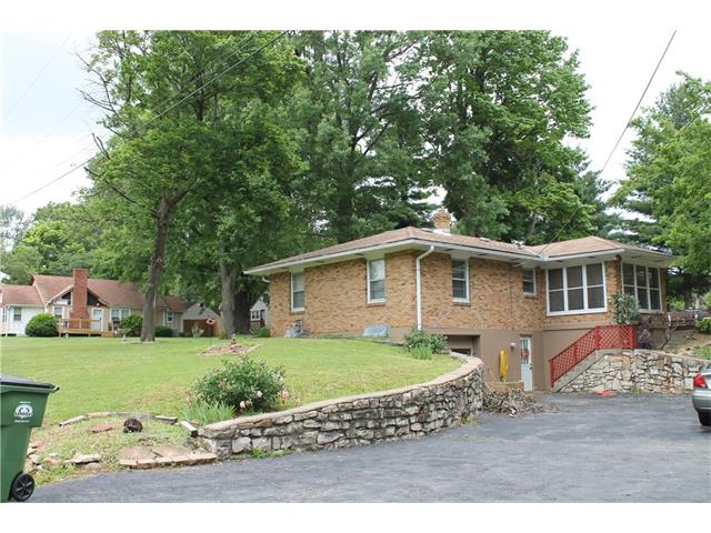 6833 LAUREL AVE, Raytown, MO 64133