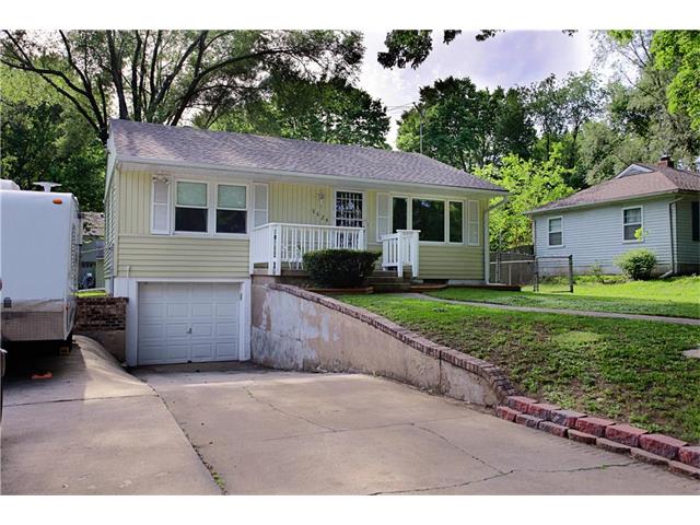 5624 Harvard Avenue, Raytown, MO 64133