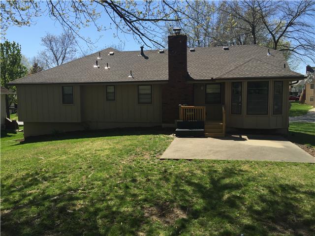 5923 LARSON Avenue, Kansas City, MO 64133