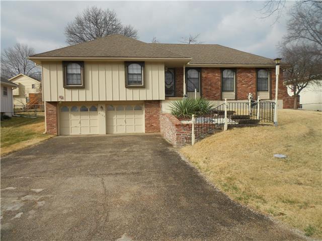 8104 E 96TH Terrace, Kansas City, MO 64134