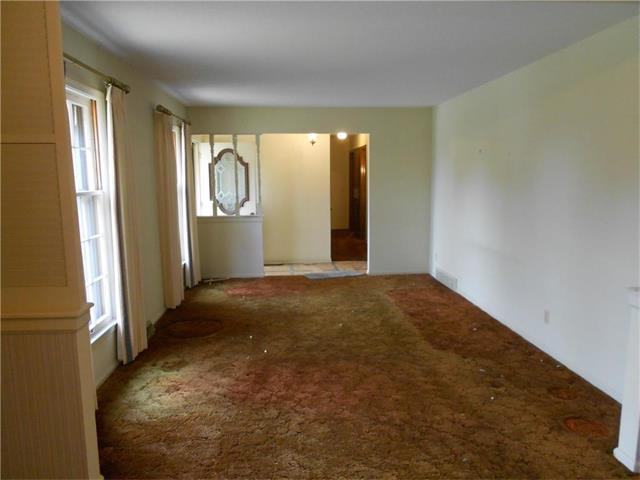 8104 E 96TH Terrace, Kansas City, MO 64134