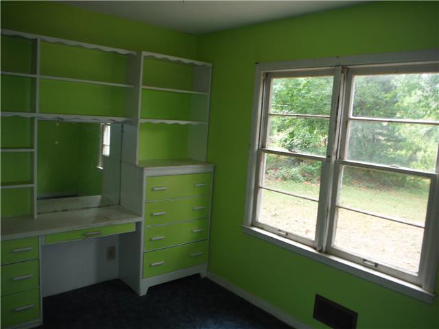 5905 E 99th TerKansas City, MO, 64134Jackson County