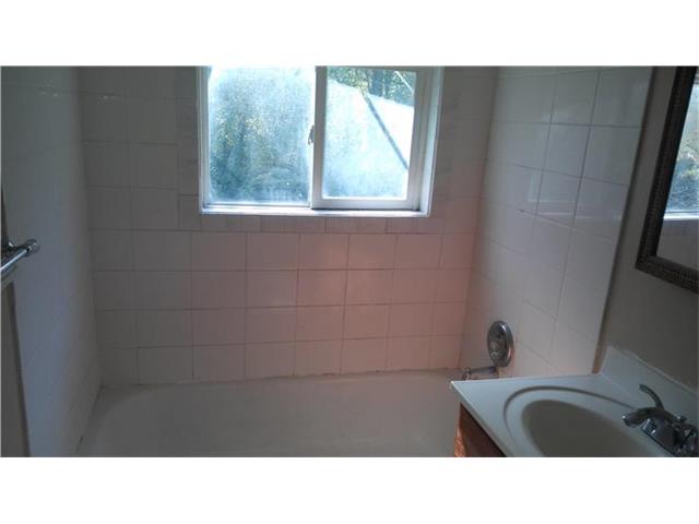 3403 E 107th Terrace, Kansas City, MO 64137