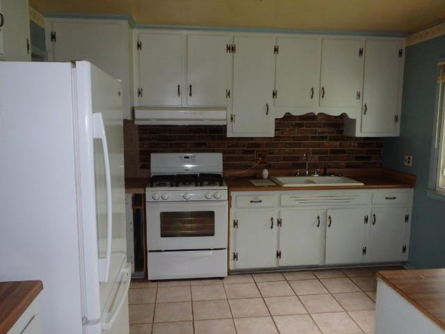 11720 Drury AveKansas City, MO, 64137Jackson County