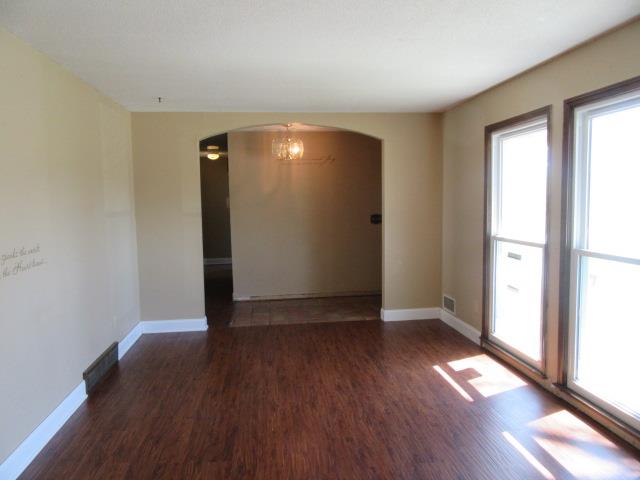 9500 E 89TH Street, Kansas City, MO 64138