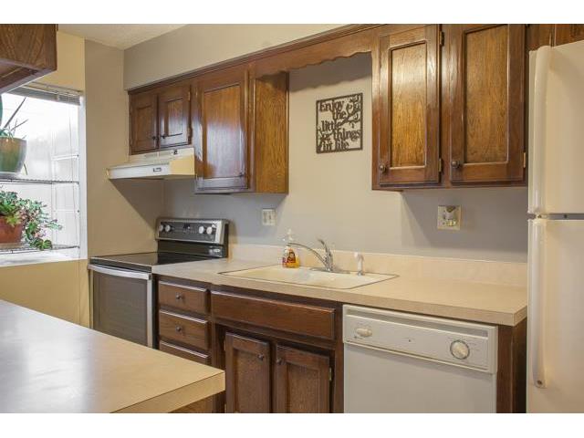 8410 Woodson Court, Raytown, MO 64138