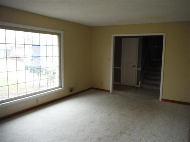 10012 E 83RD Street, Raytown, MO 64138