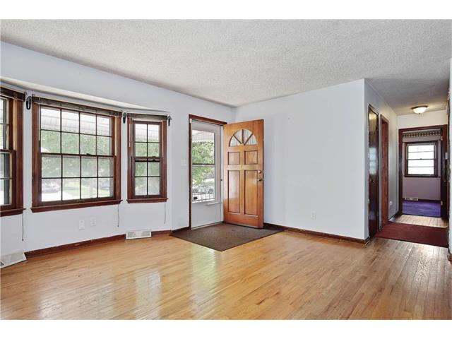 7516 Oakland Avenue, Kansas City, MO 64138