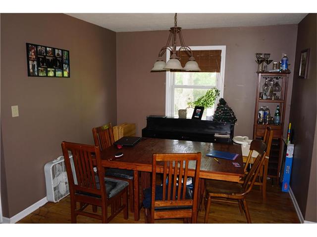 8414 E 85 Street, Raytown, MO 64138