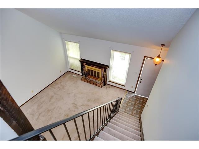 5724 N LONDON Avenue, Kansas City, MO 64151