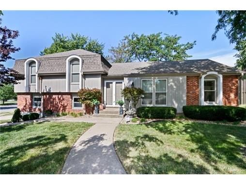 7910 N Northwood Rd, Kansas City, United States 64151