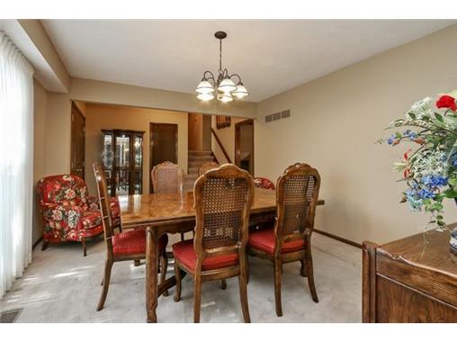 7910 N Northwood Rd, Kansas City, United States 64151