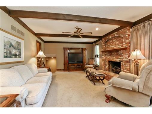 7910 N Northwood Rd, Kansas City, United States 64151
