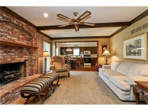7910 N Northwood Rd, Kansas City, United States 64151