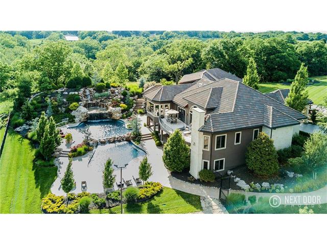 12673 NW 45 Highway, Parkville, MO 64152
