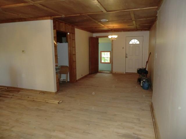 13017 Matton Lane, Parkville, MO 64152