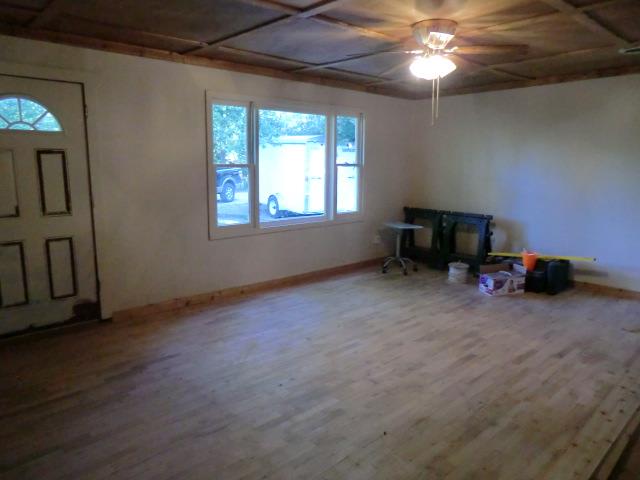13017 Matton Lane, Parkville, MO 64152