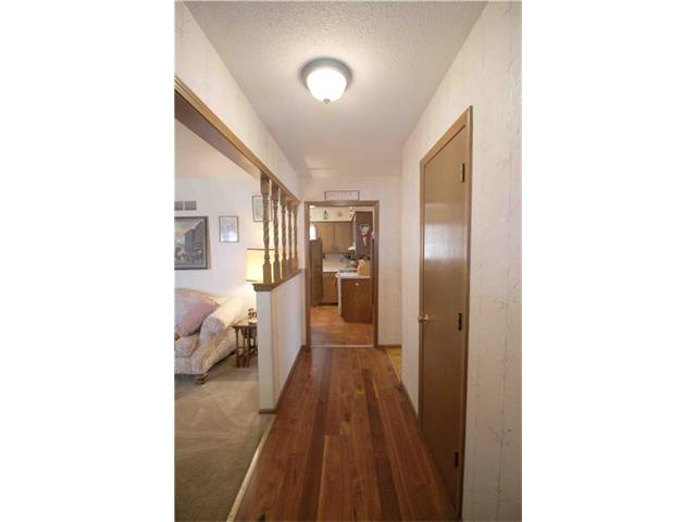 6907 NW Searcy Drive, Kansas City, MO 64152