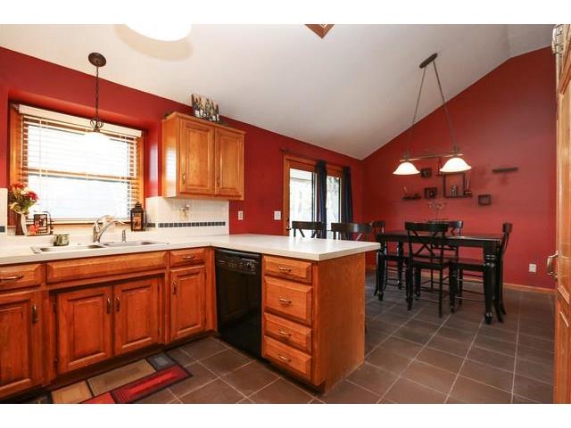 9524 NW 86th St, Kansas City, United States 64153