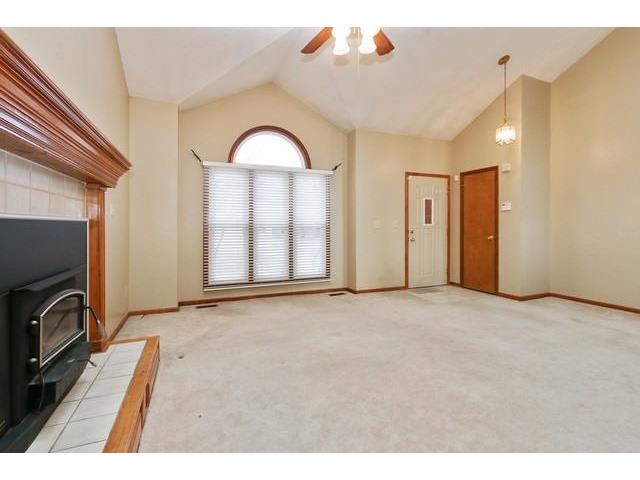 8513 NW Crawford Ave, Kansas City, United States 64153