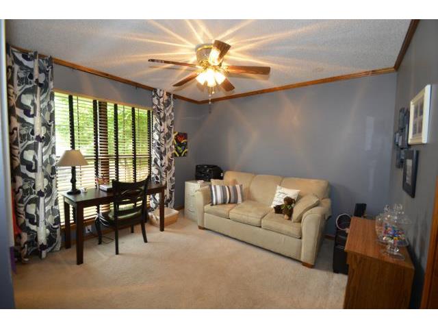 5213 NW 84th Pl, Kansas City, United States 64154