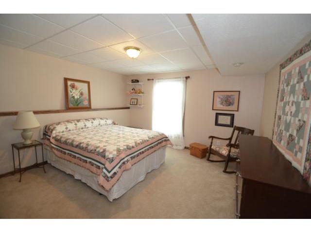 5213 NW 84th Pl, Kansas City, United States 64154