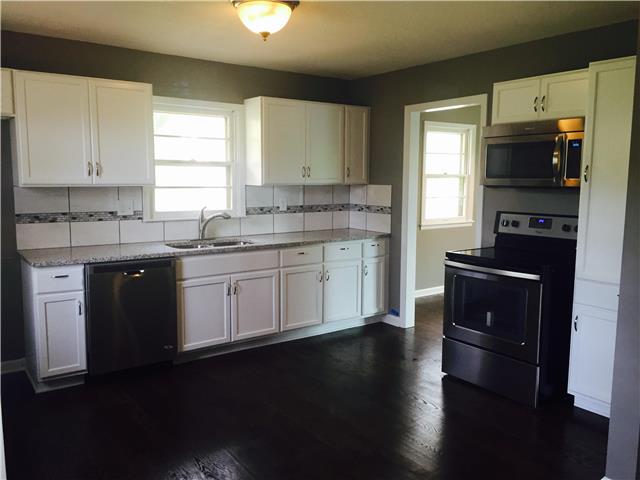 2500 NW 87th Street, Kansas City, MO 64154