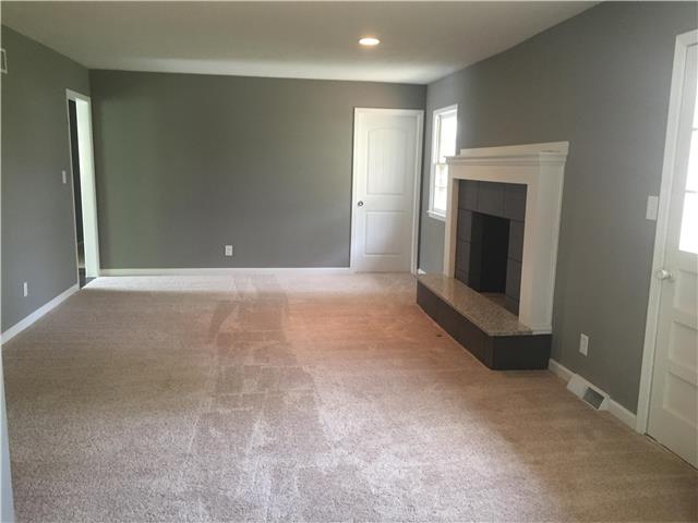 2500 NW 87th Street, Kansas City, MO 64154