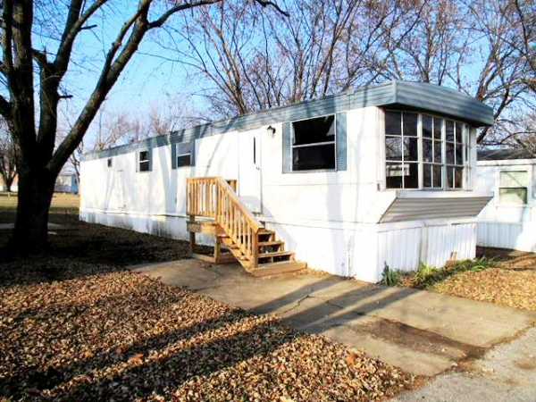 North Star Village Mobile Home Community 8810 NE 107th TerraceKansas City, MO 64157