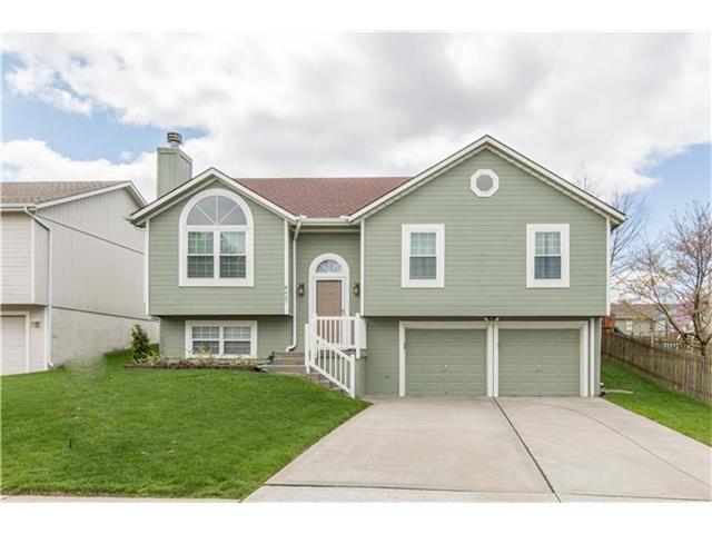 8627 NE 111th Street, Kansas City, MO 64157